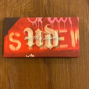 Brand New Urban Decay On the Run Palette